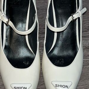 Shion Rich Overnight White Women's Pumps Heels